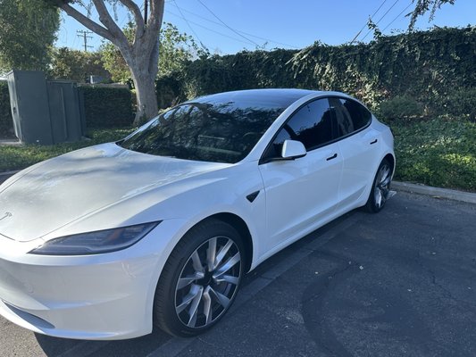 Tesla Model 3 with ceramic window tint